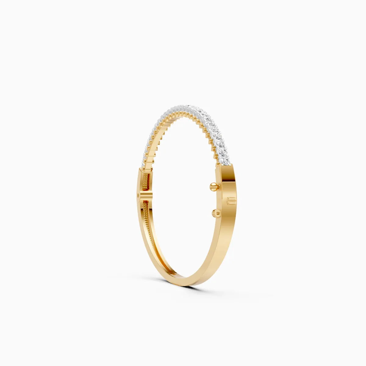 Radiant Look Diamond Bracelet in Sleek Design