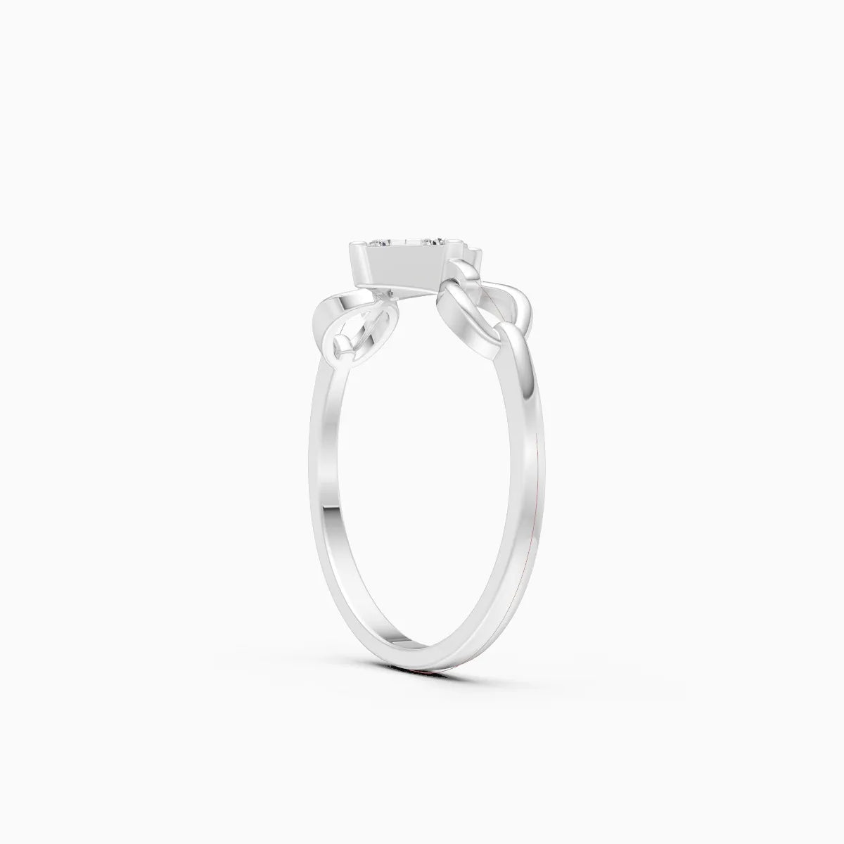 Diamond Link Cluster Ring