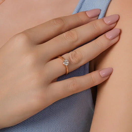 Signature Arc Lab Grown Diamond Solitaire Ring