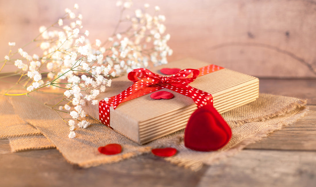 engagement gift ideas