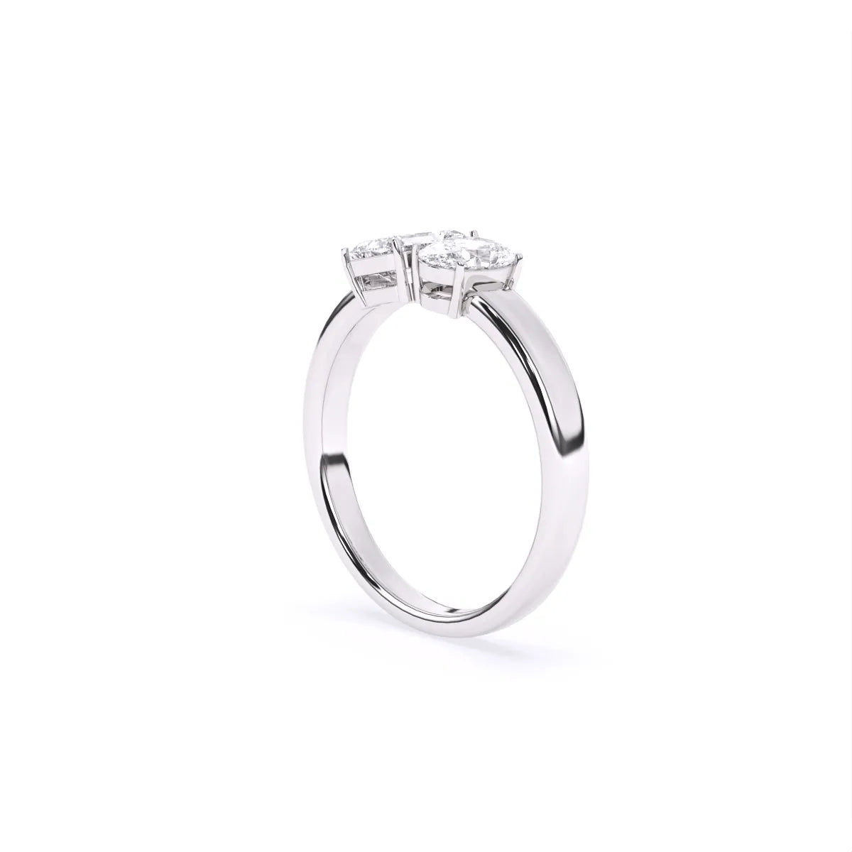 Emerald & Oval Solitaire Toi Et Moi Ring