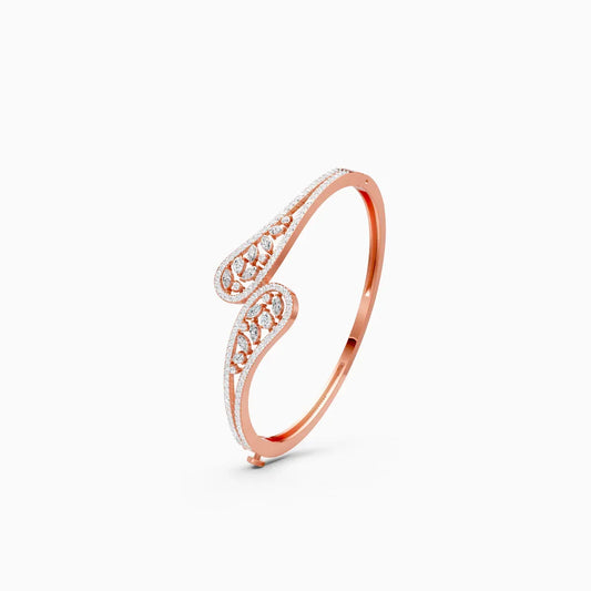 Stylish Leaf Shape Lab Diamond Bracelet