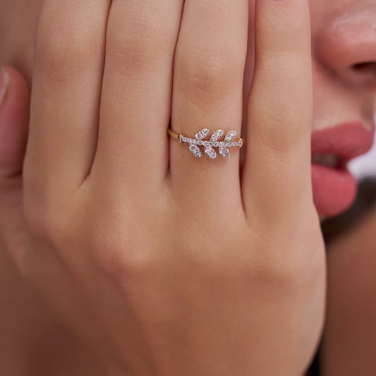 Leaf Cluster Ring