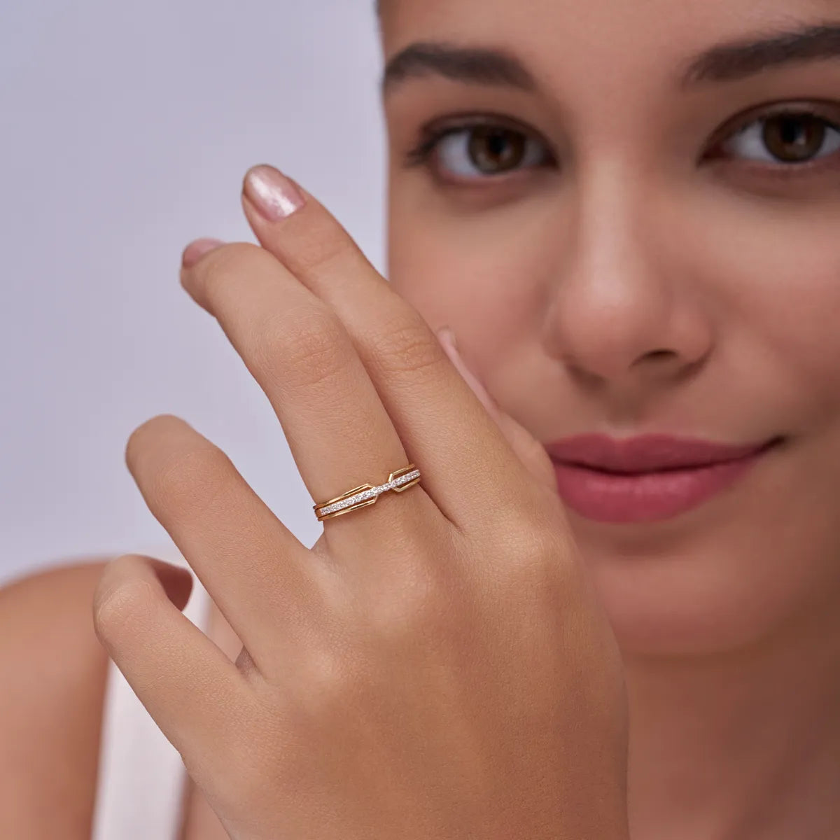 Geometric Split Band Diamond Ring