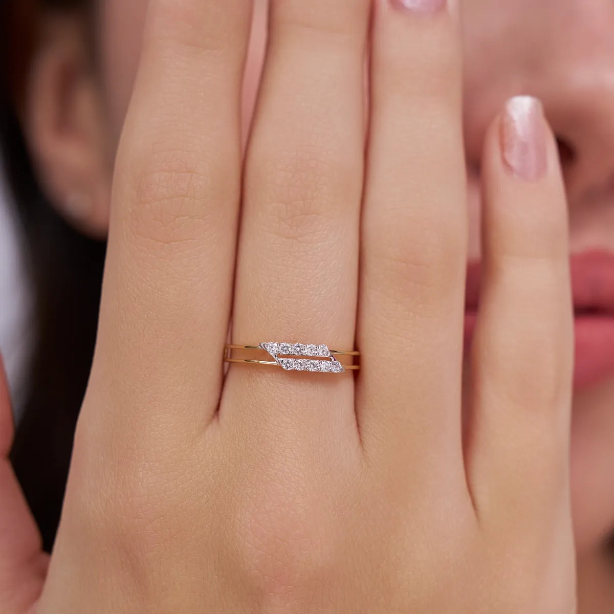 Twin Bar Diamond Ring
