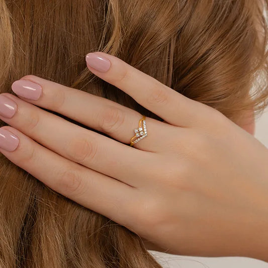 Sparkling V-Band Lab Diamond Ring