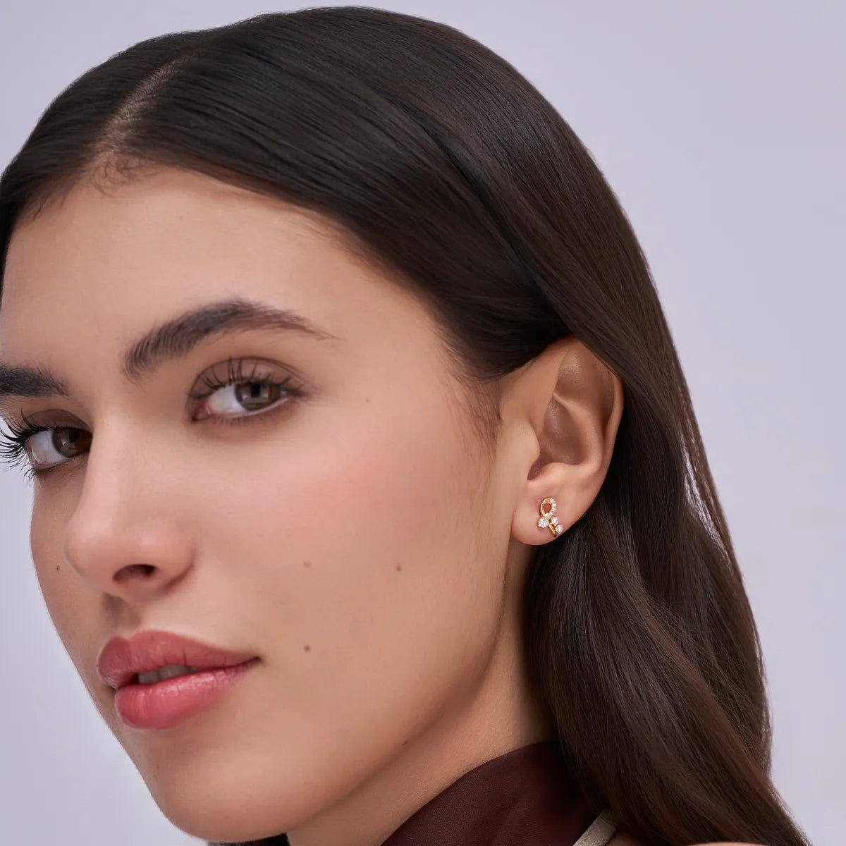 Round Diamond Twist Studs