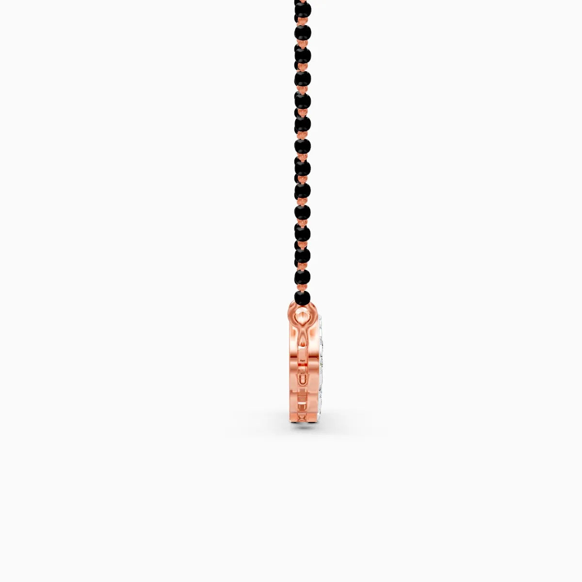 Brilliant Curve of Pear in Round-cut Lab Diamond Mangalsutra