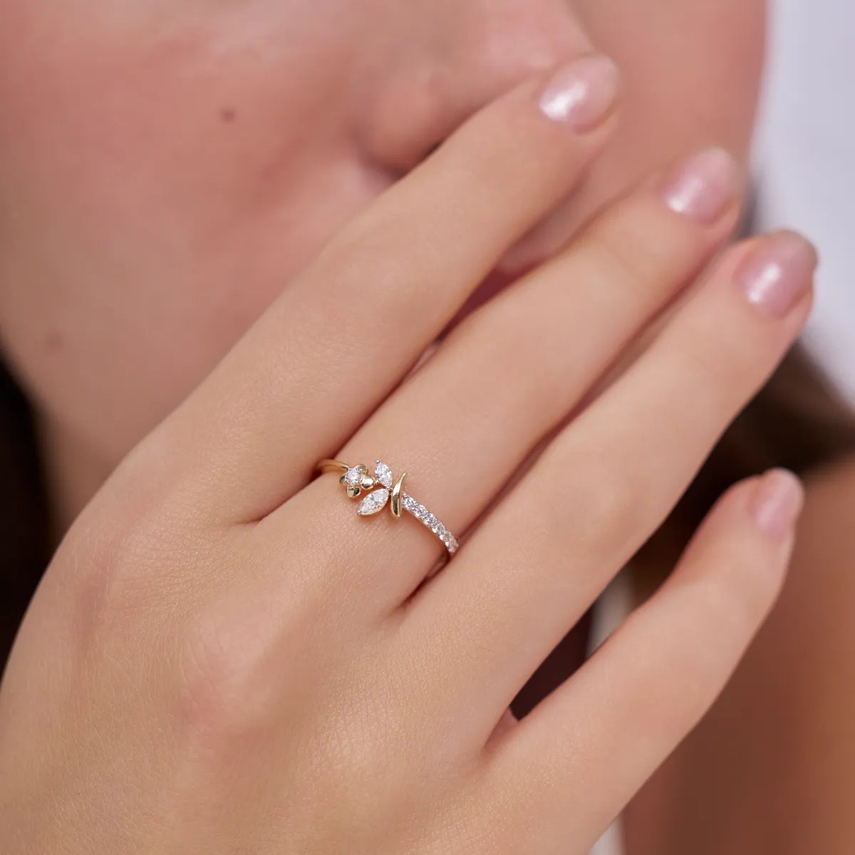 Floral Leaf Diamond Ring
