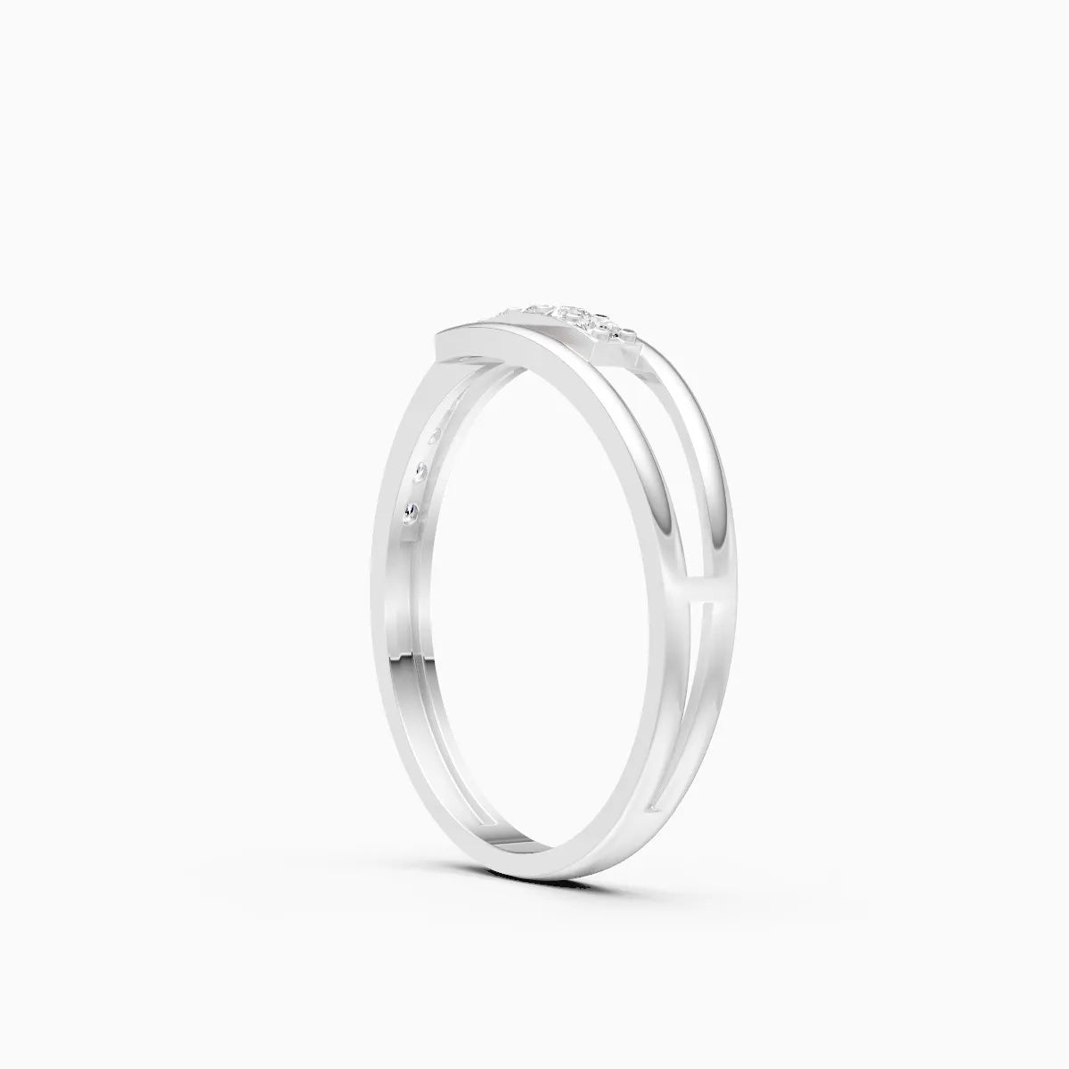 Round Bar Crossover Ring