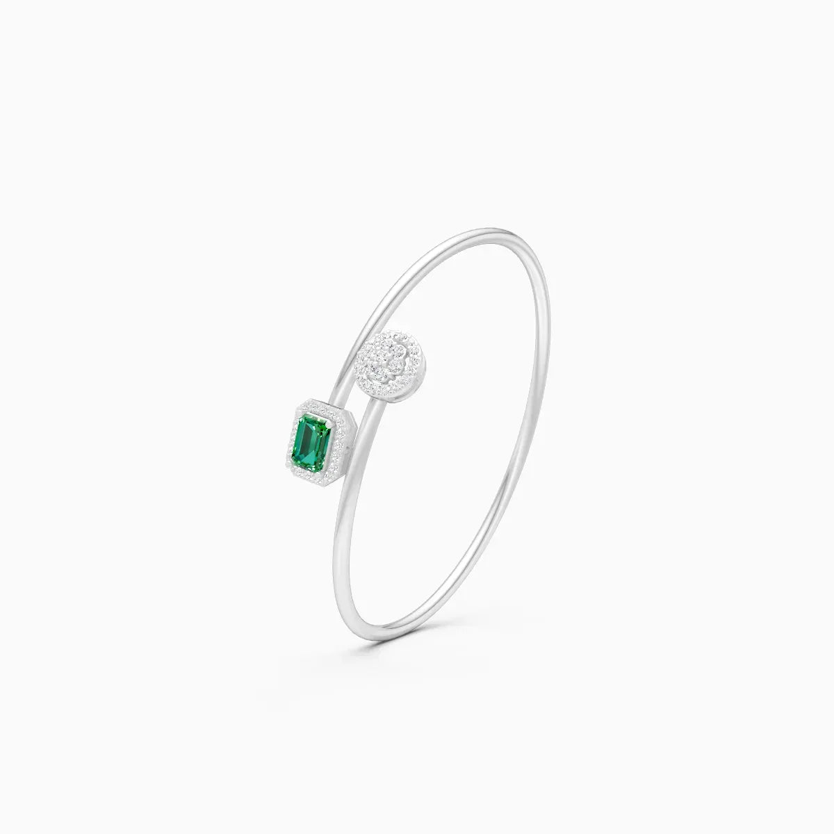 Elegant Emerald-Style Stone With Round Diamond Bracelet