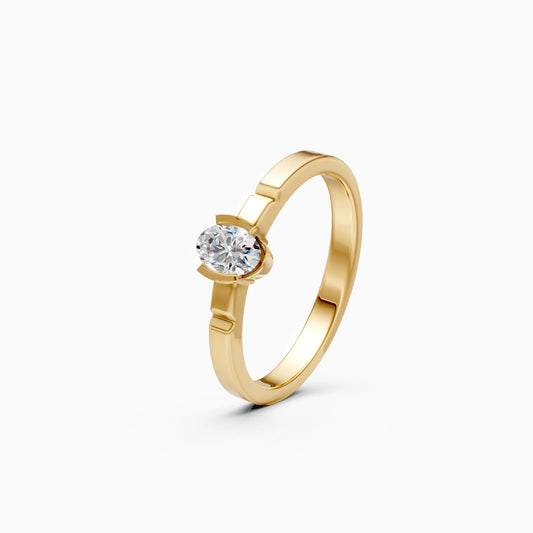 Modern Grip Set Solitaire Diamond Ring