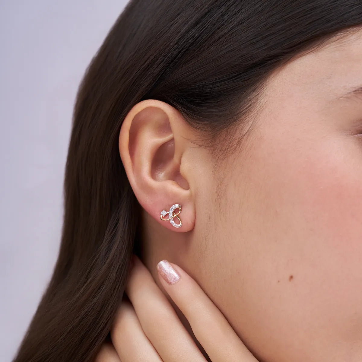 Intertwined Loop Studs