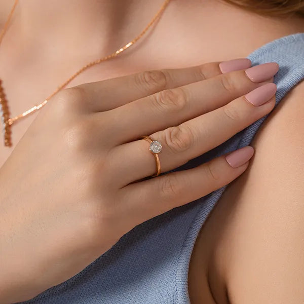 Signature Arc Lab Grown Diamond Solitaire Ring