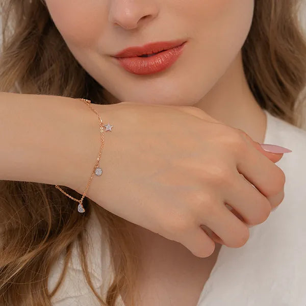 Minimal Lab Grown Diamond Charm Bracelet