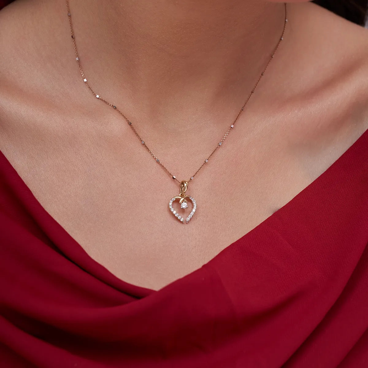 Intertwined Heart Diamond Pendant
