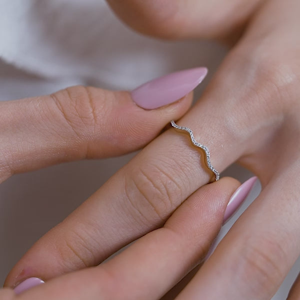 Lavish Wave Diamond Eternity Wedding Band