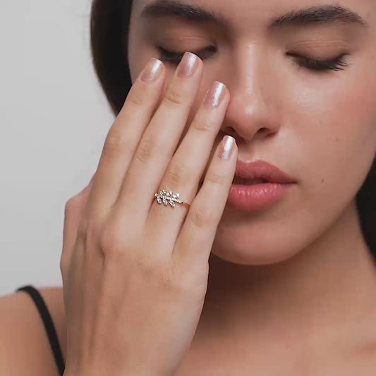 Leaf Cluster Ring