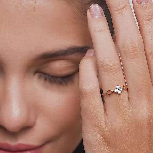 Diamond Link Cluster Ring
