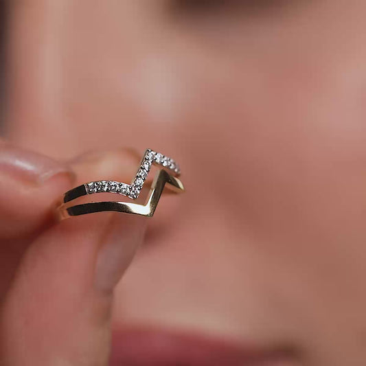 Two Tone Zigzag Diamond Statement Ring